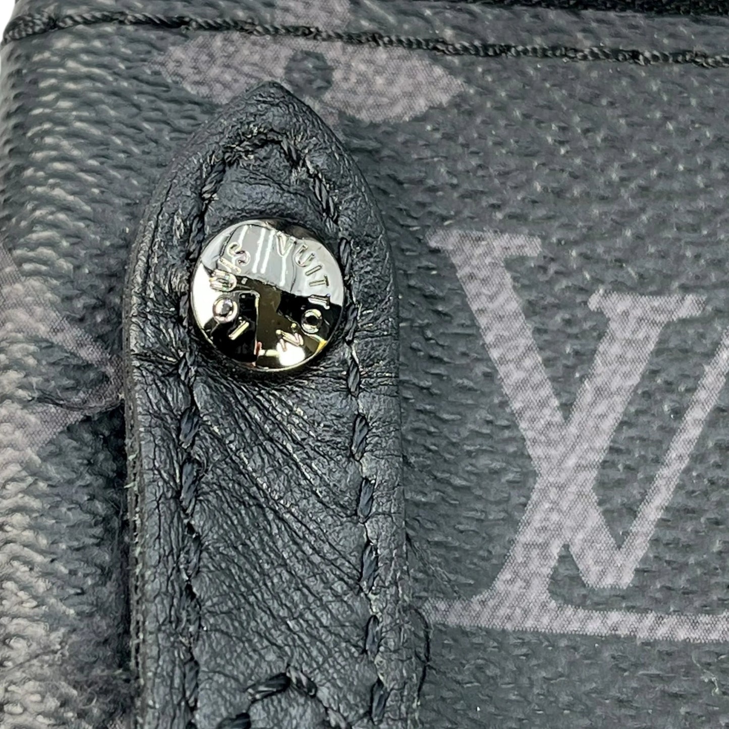 Louis Vuitton Trio Messenger Monogram Eclipse Shoulder Bag - Black