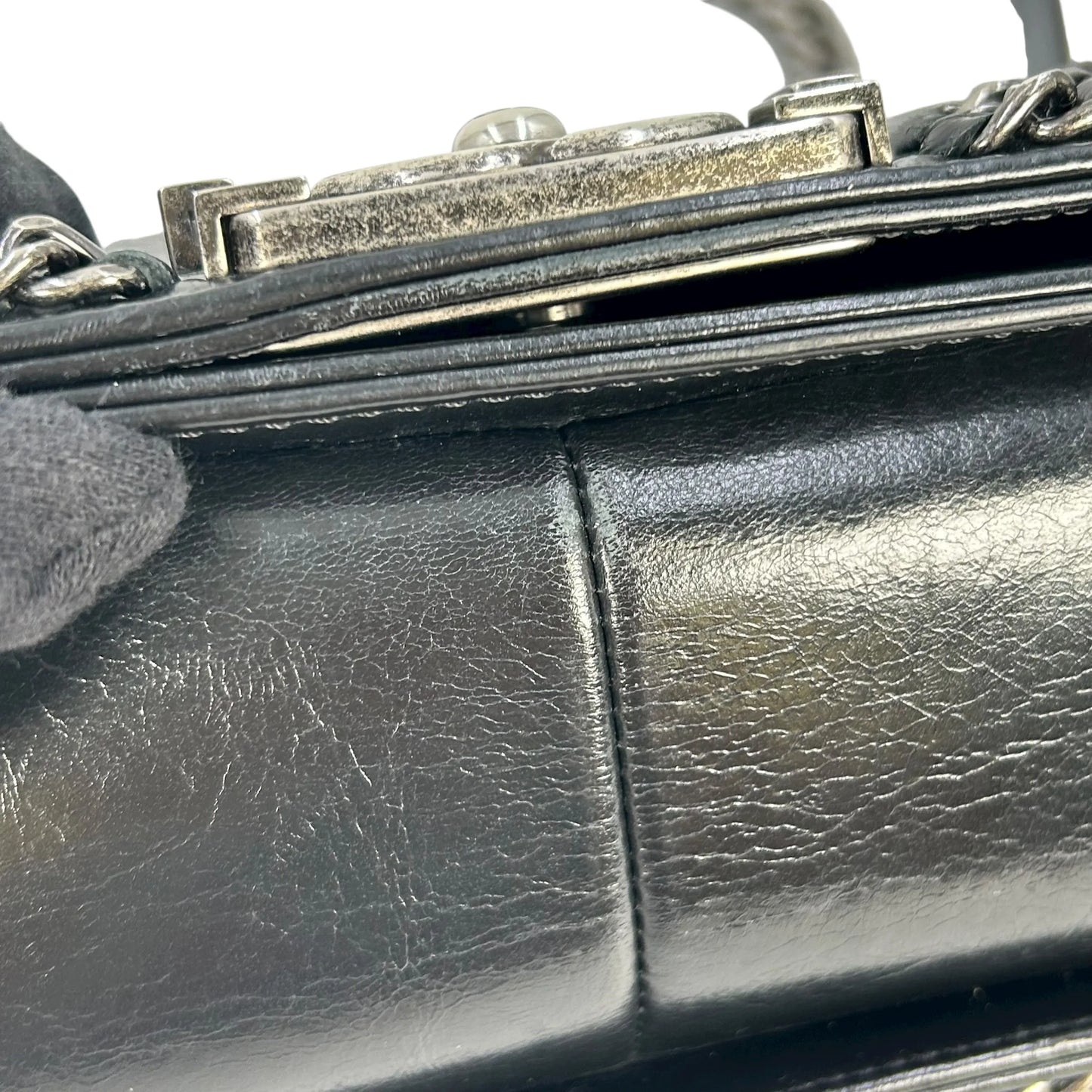 CHANEL Boy Chanel Leather Chain Shoulder Bag - Black