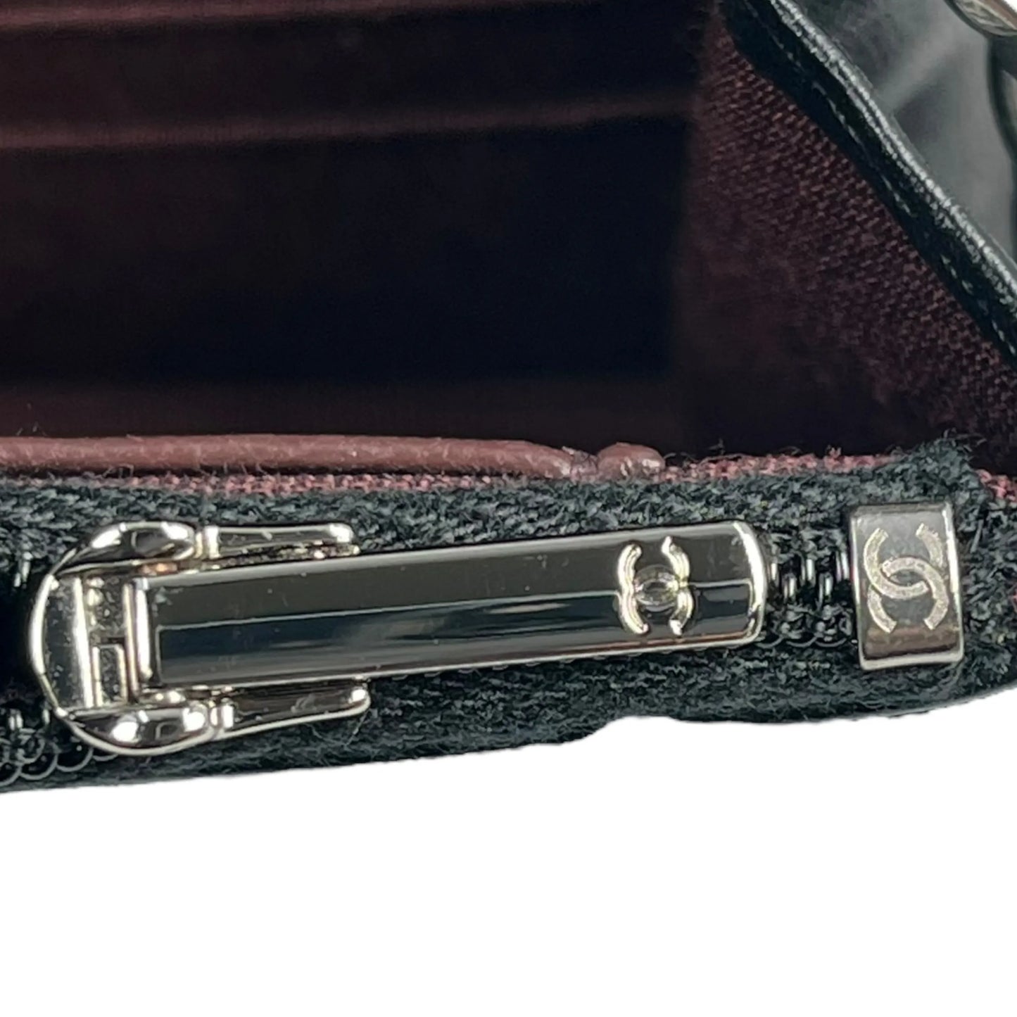 CHANEL Matelasse Lamskin Chain Wallet - Black