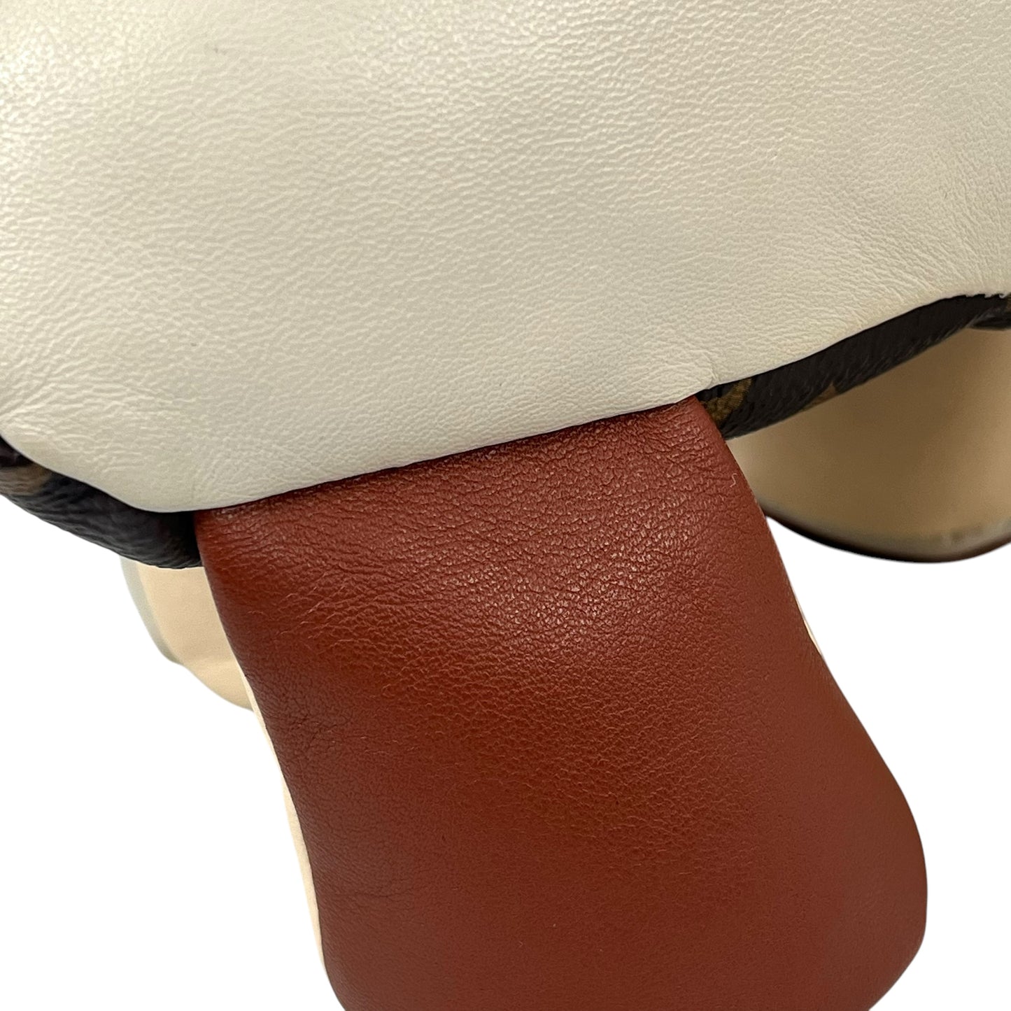 Louis Vuitton Doudou Oscar Dog