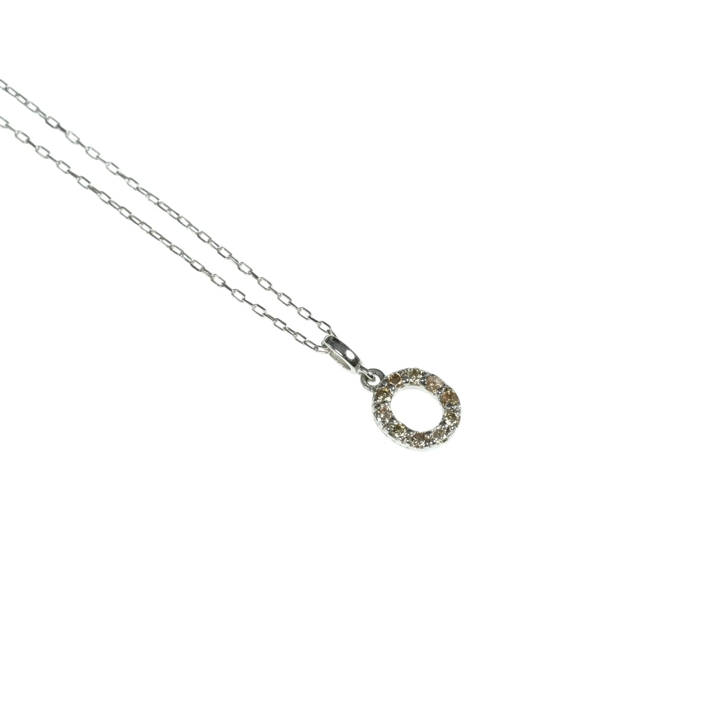 K18 White Gold Oval Diamond Necklace