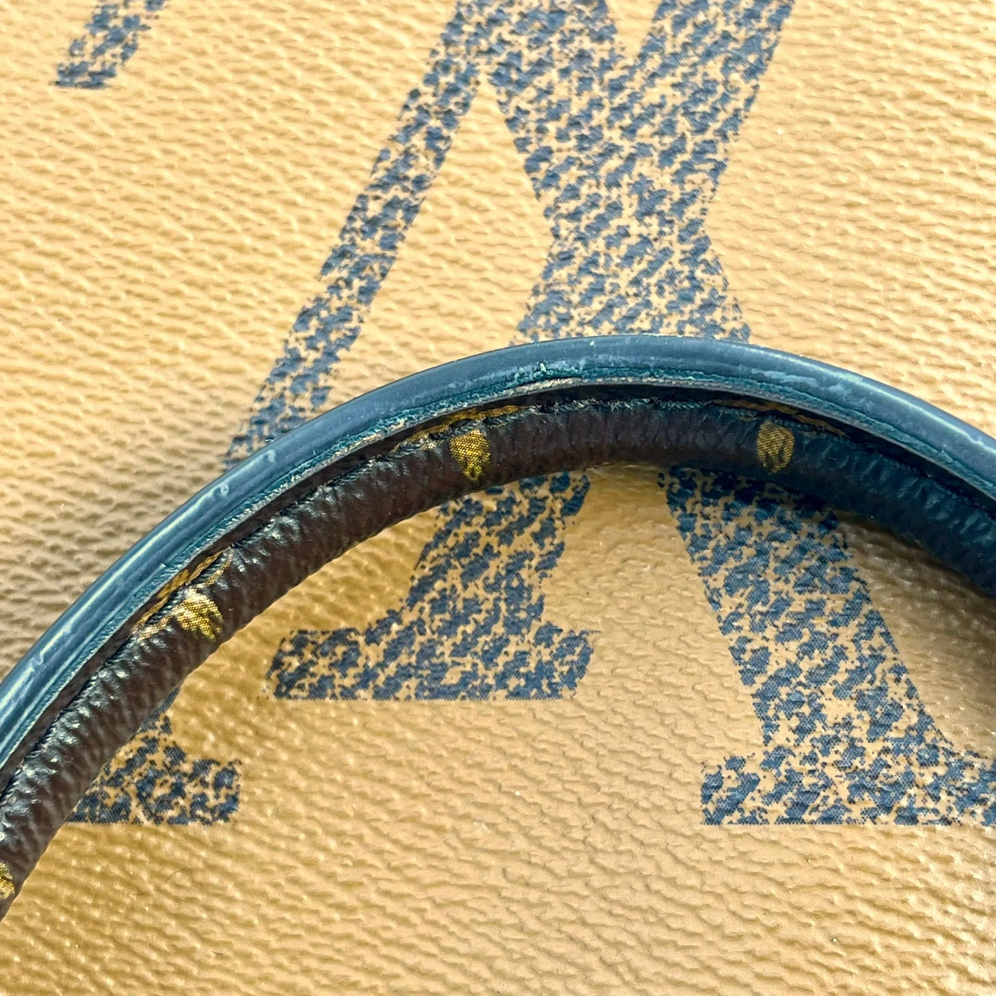 Louis Vuitton On The Go PM Hand Bag Tote Bag - Brown - 33554