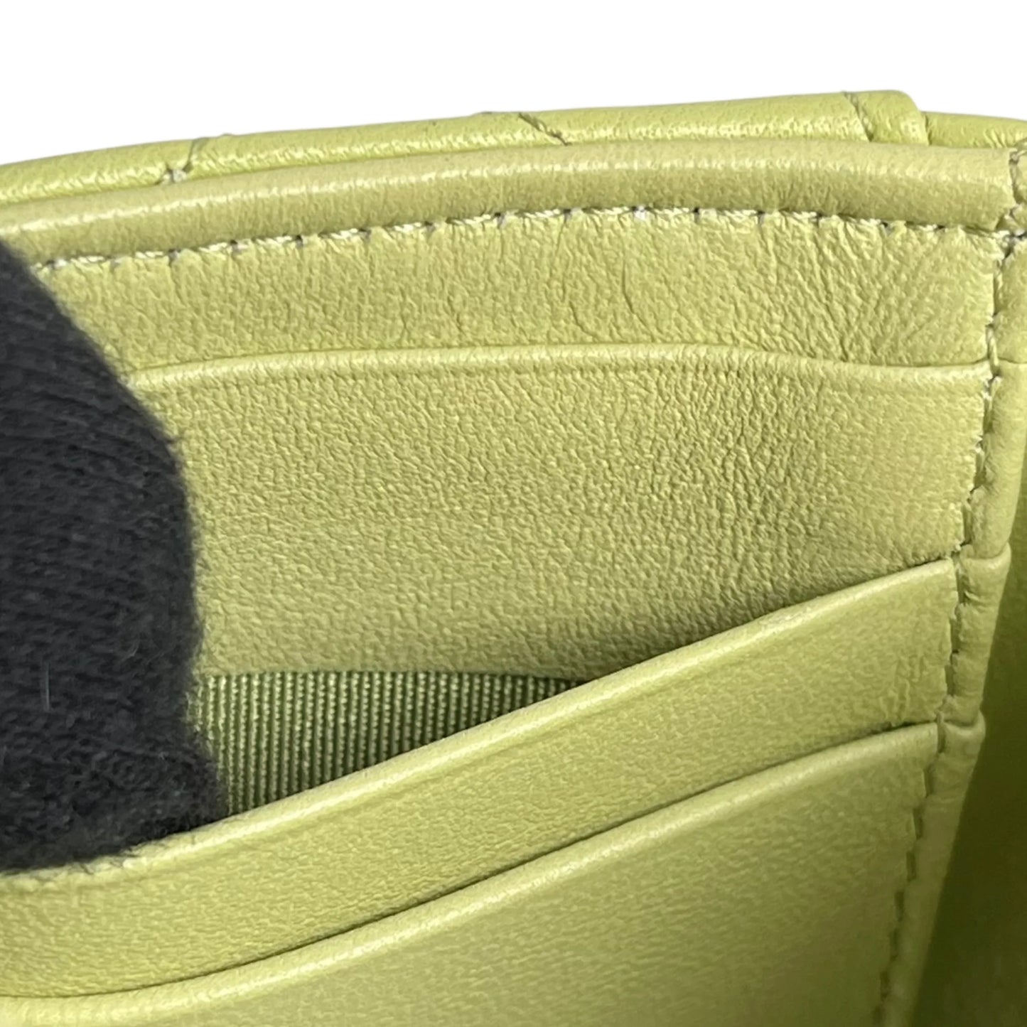 CHANEL Materasse Lambskin Card Case - Lime Yellow