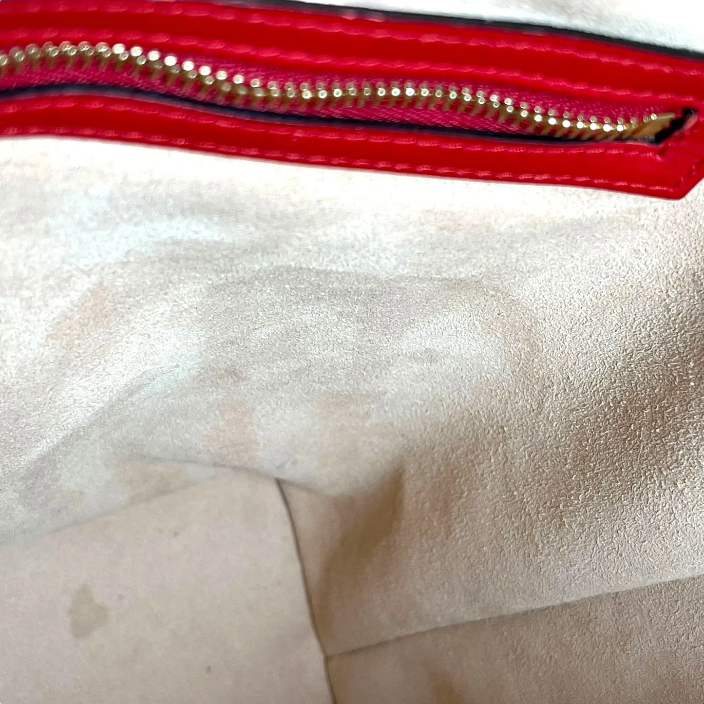 GUCCI GG Blooms GG Supreme Canvas Tote Bag - Red
