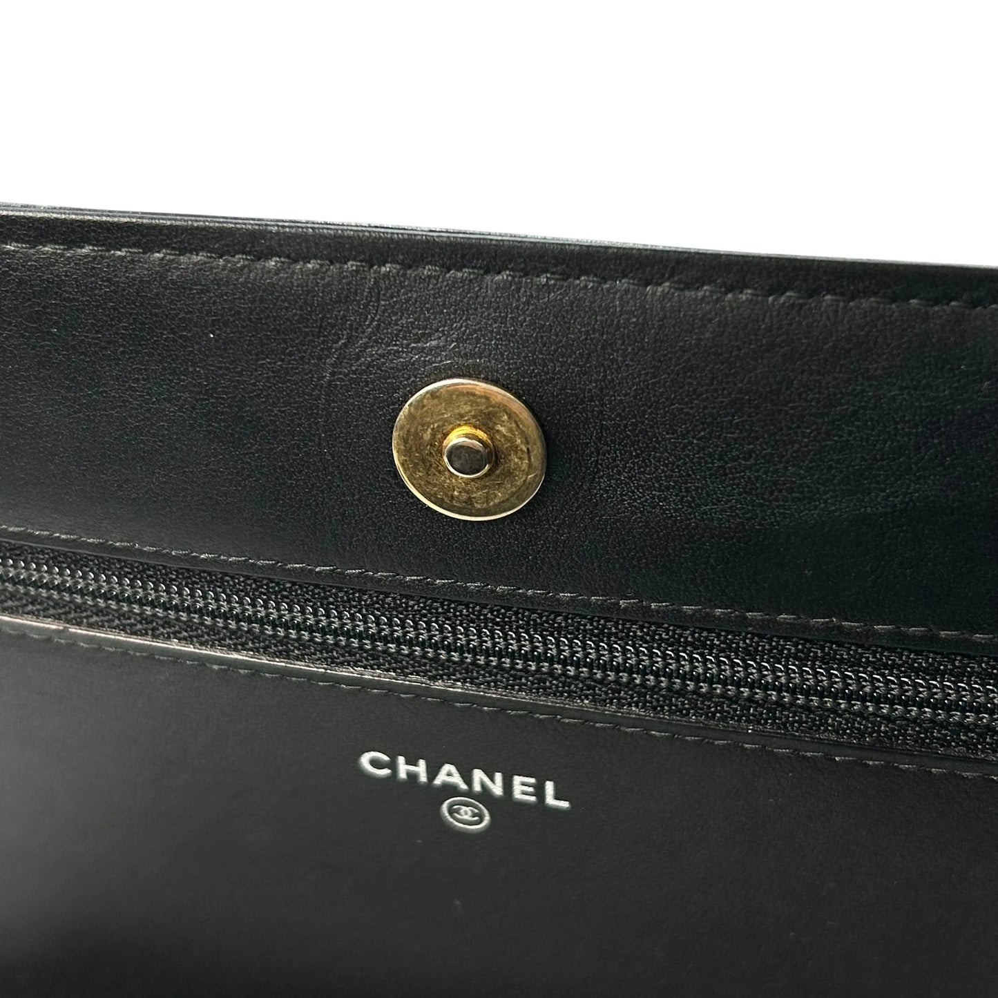 CHANEL Gabrielle Chain Wallet (WOC) - Beige × Black