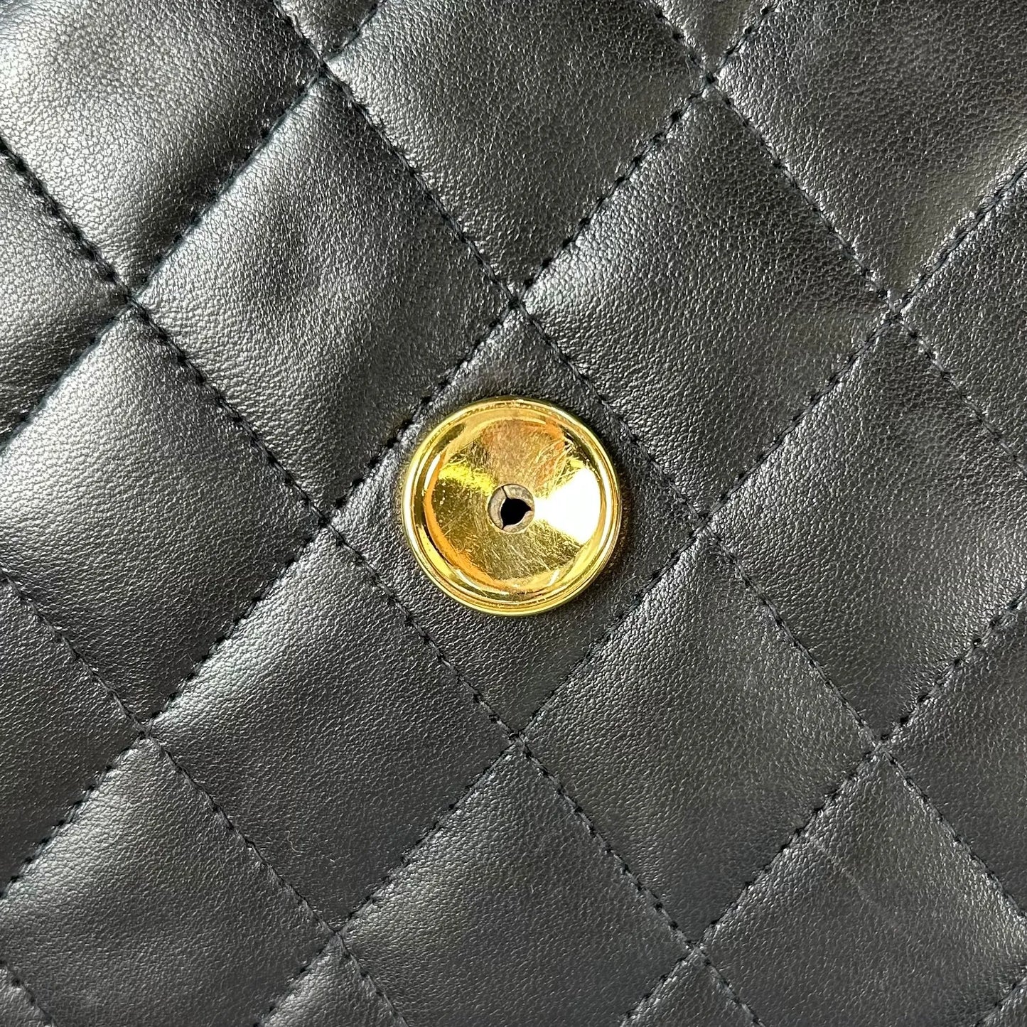 CHANEL Matelasse Lambskin Chain Shoulder Bag - Black