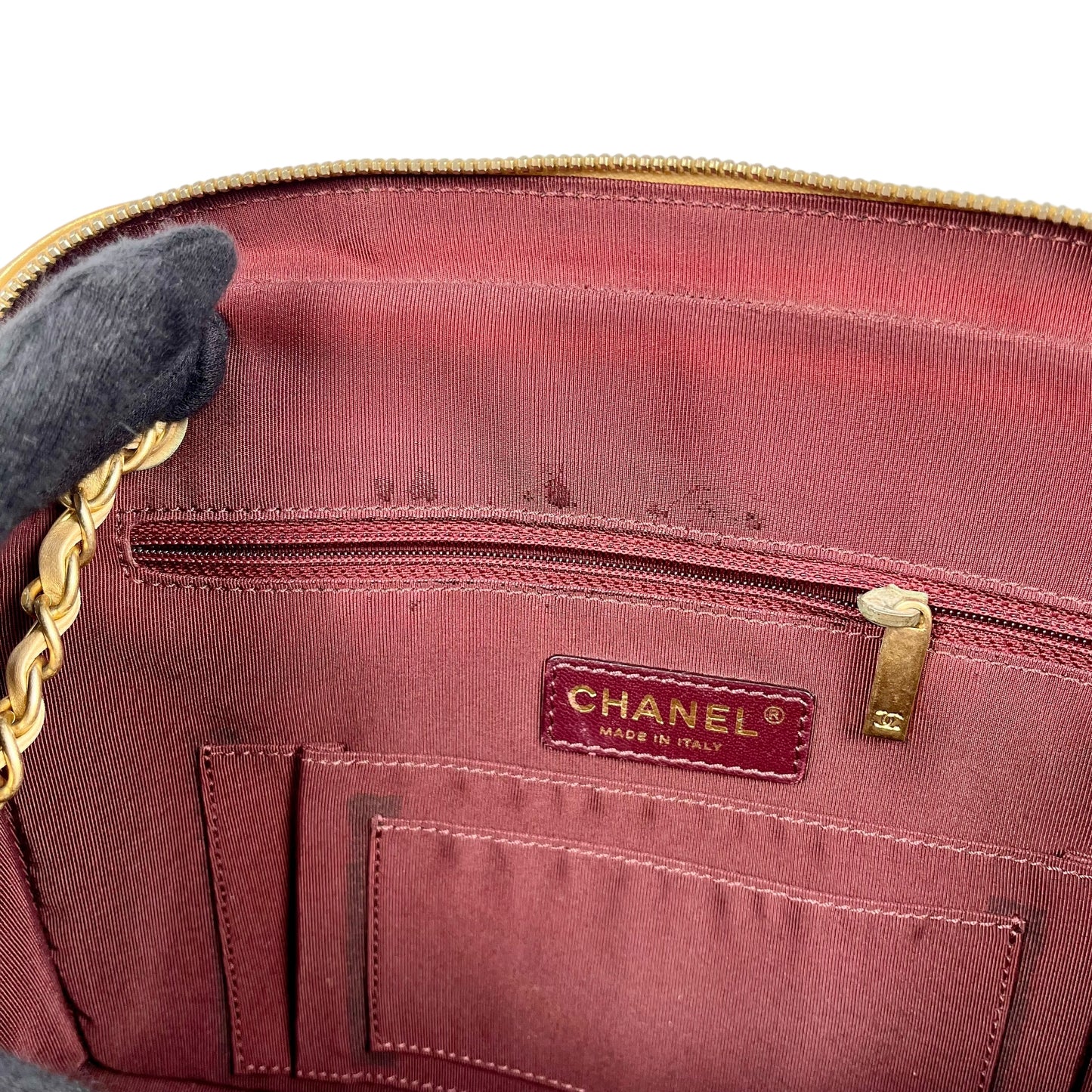 CHANEL Chevron V-Stitch Coco Mark Hand Bag