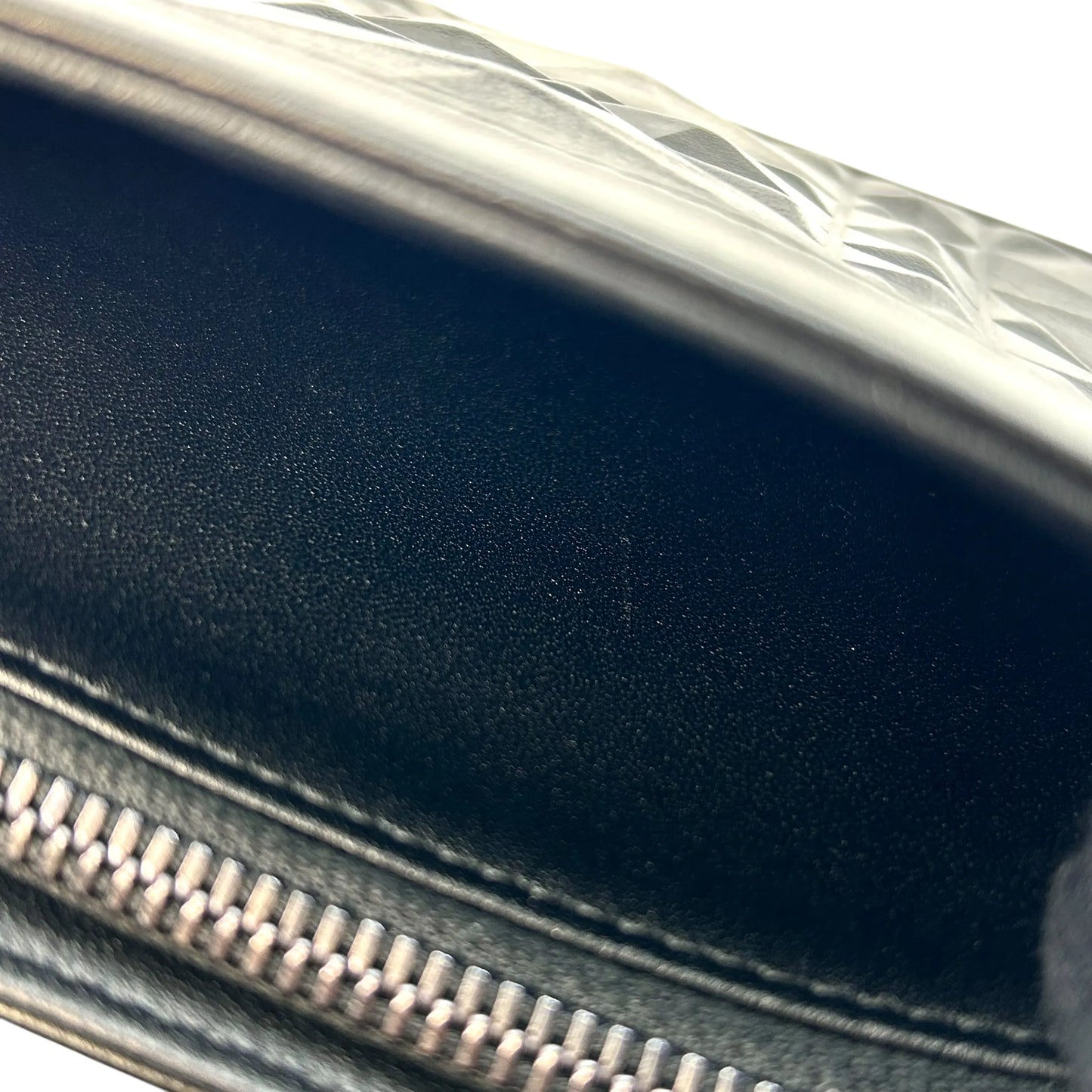 Dior Caro Diamond Calfskin Zipped Pouch With Chain Wallet Shoulder Bag - Black