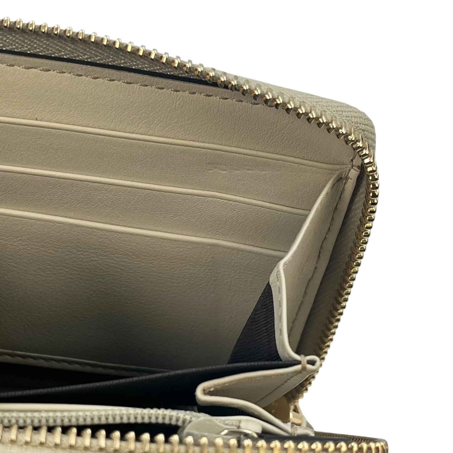 GUCCI Round Zipper Long Wallet - Beige