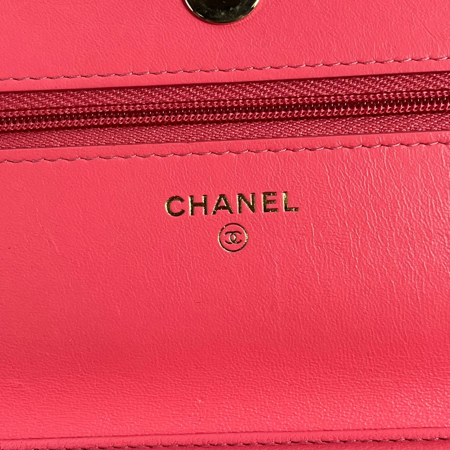 CHANEL Materasse Lamb Skin Chain Wallet - Pink