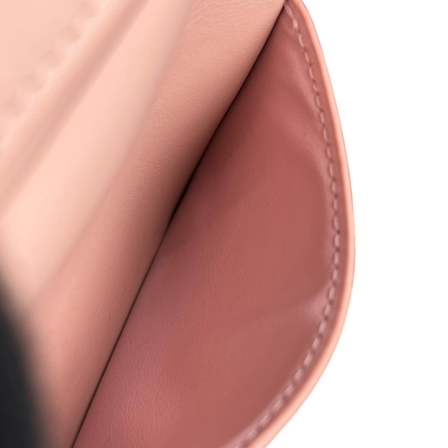 Louis Vuitton Portefeuille Clea Compact Wallet - White