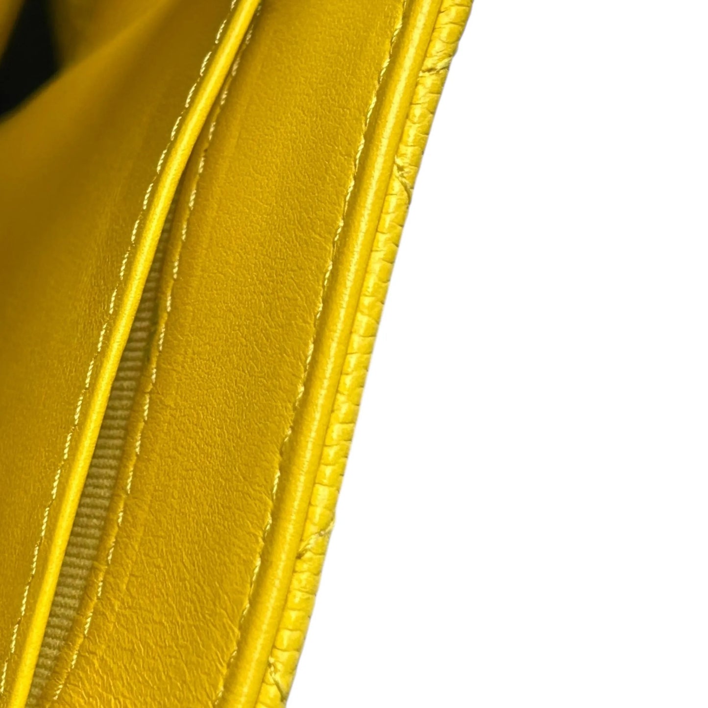 CHANEL Materasse Small Compact Wallet - Yellow