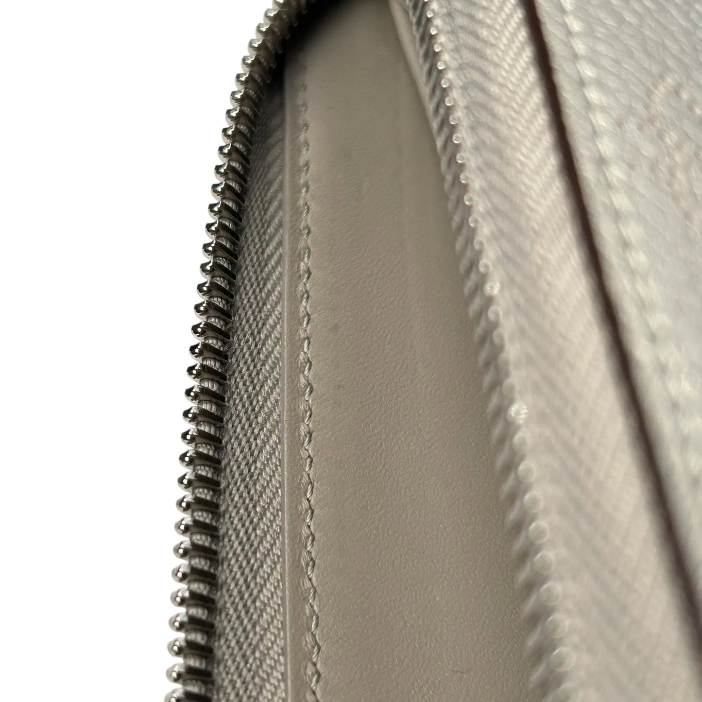 Louis Vuitton Monogram Mahina Long Wallet - Silver