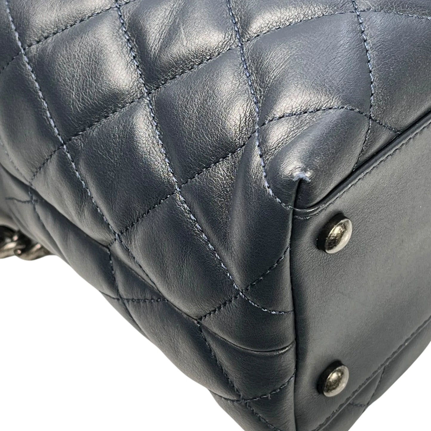 CHANEL Matelasse Tweed and Quilted Aged Calfskin Medium Hand Bag Chain Shoulder Bag - Navy