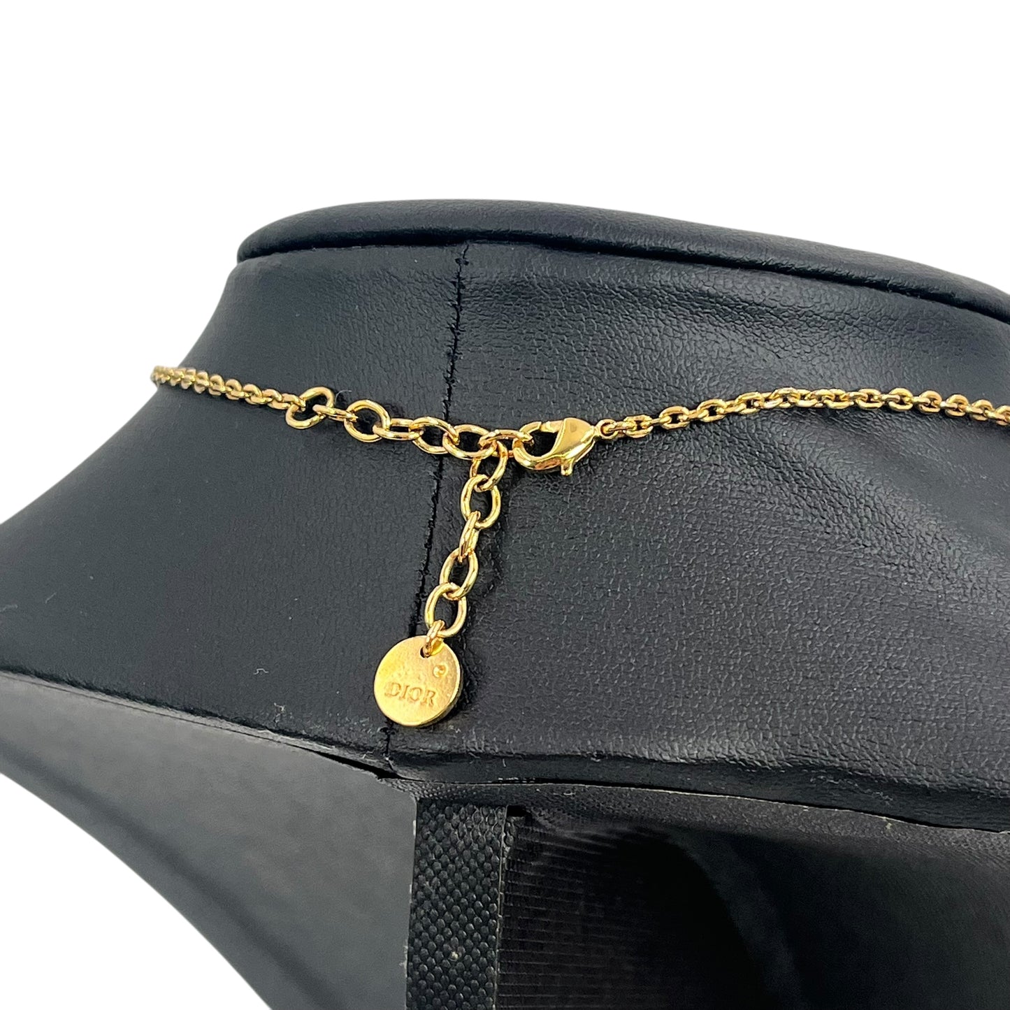 Dior Petit CD Fake Pearl Necklace