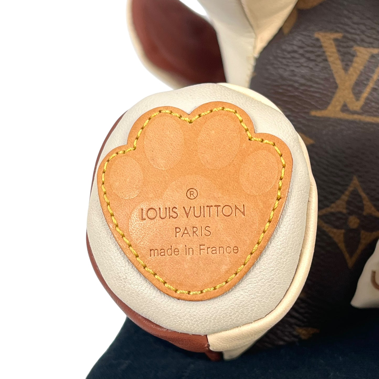 Louis Vuitton Doudou Oscar Dog