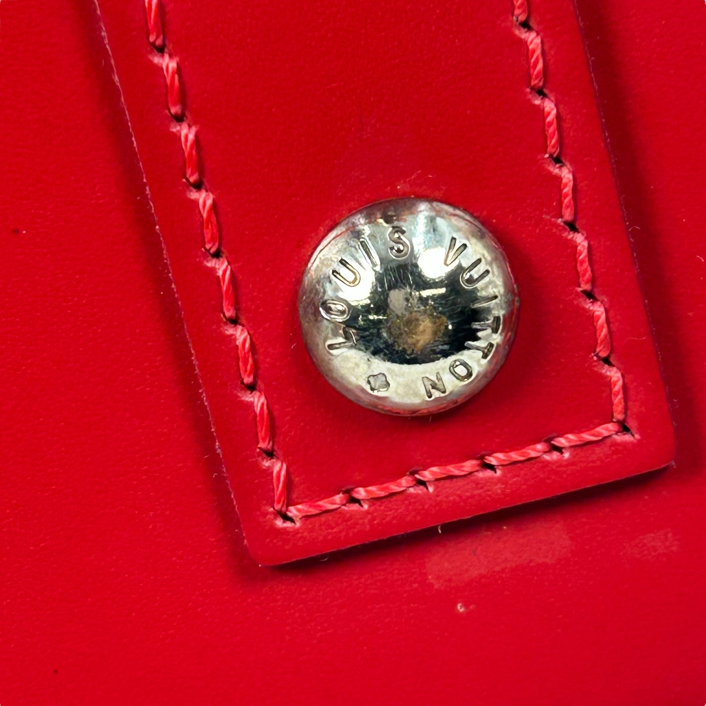 Louis Vuitton Epi Alma BB - Red