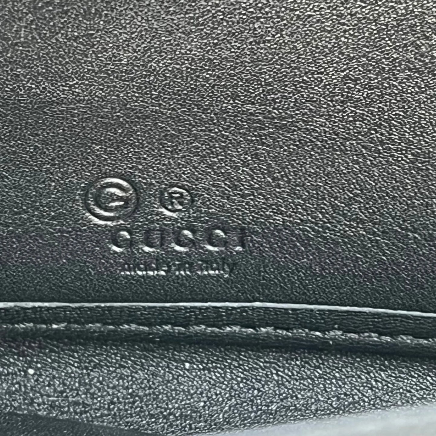 GUCCI Microguccissima Round Zip Long Wallet - Black