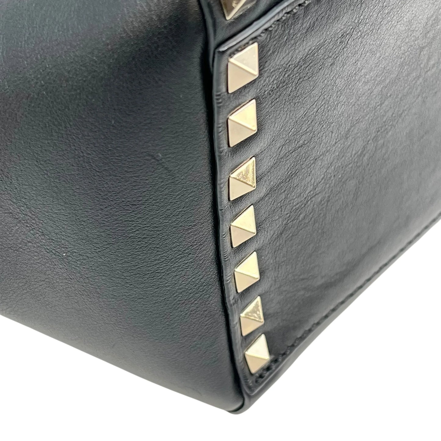 Valentino Garavani Rockstud Hand Bag Shoulder Bag - Black