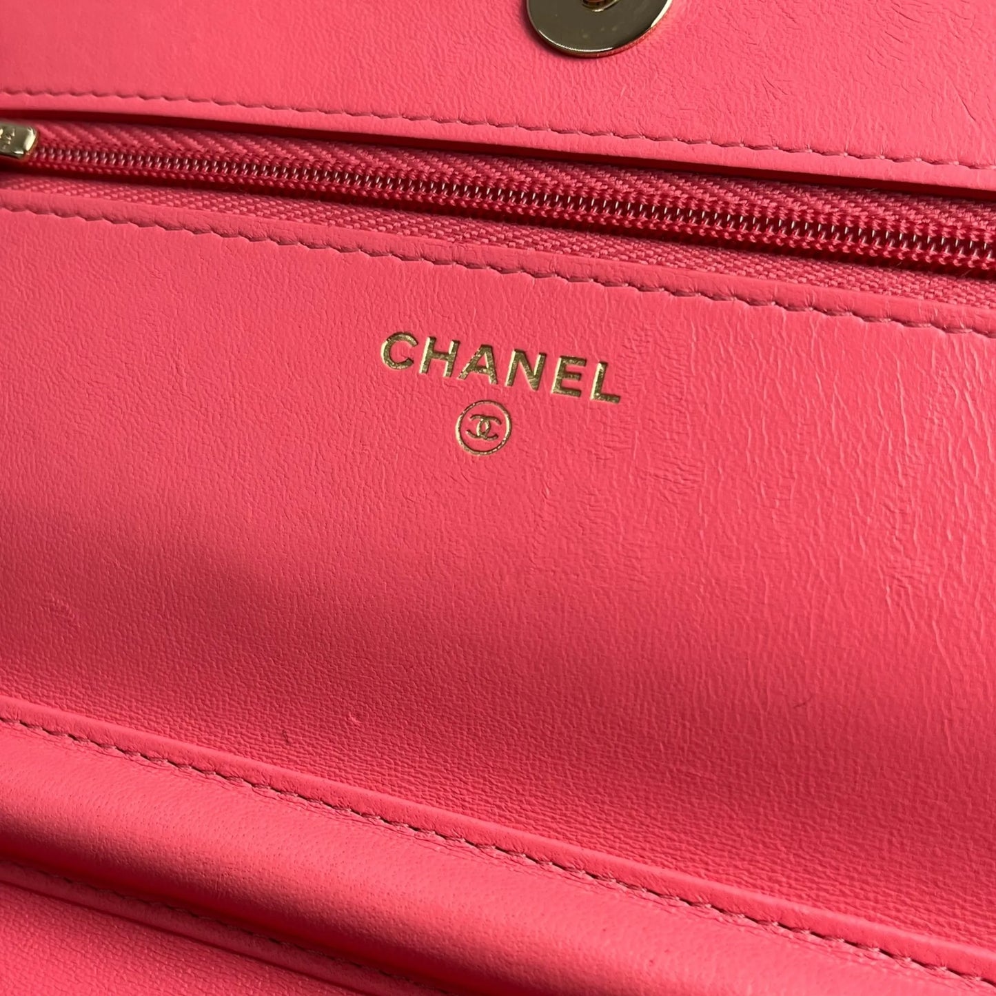 CHANEL Materasse Lamb Skin Chain Wallet - Pink