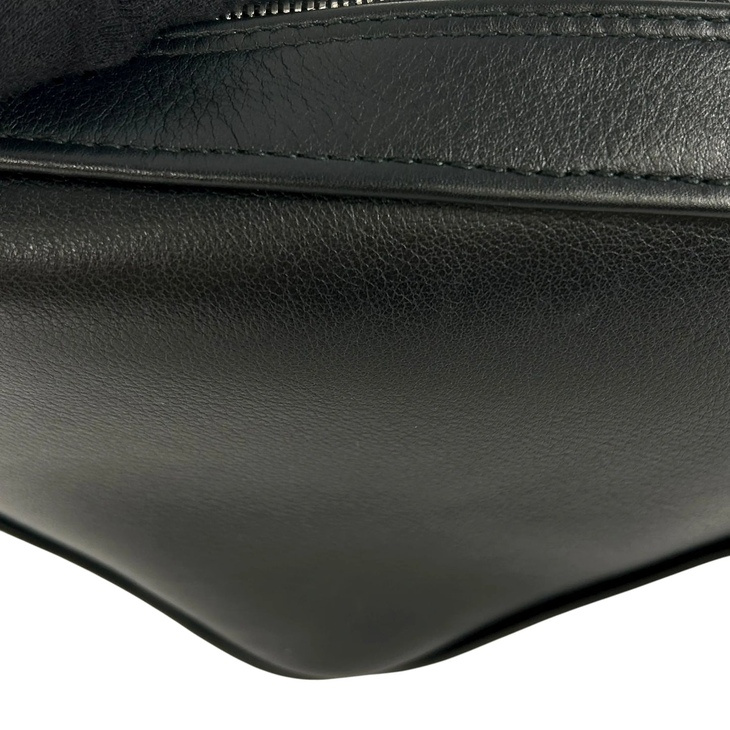 BALENCIAGA Triangle Leather Chain Shoulder Bag - Black