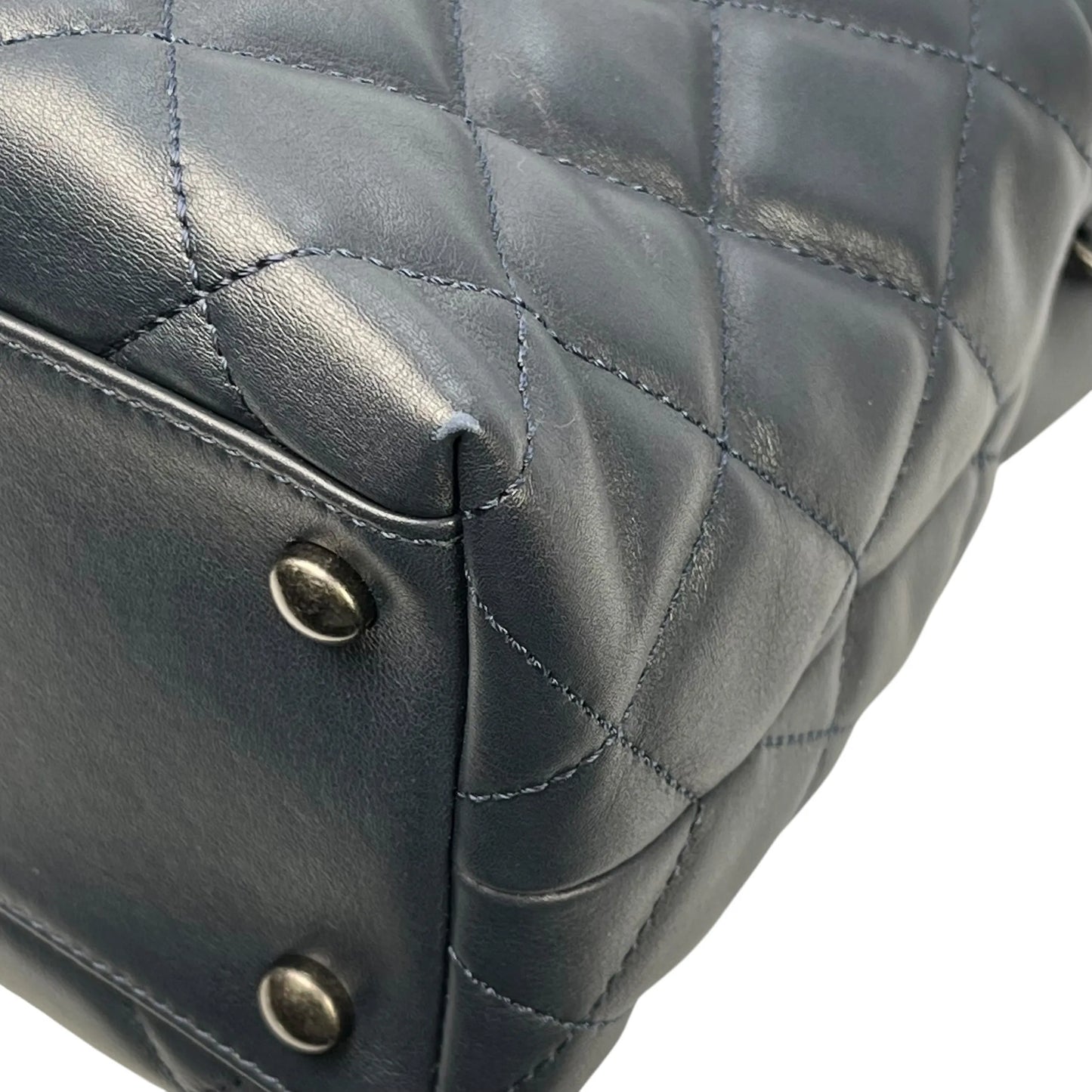 CHANEL Matelasse Tweed and Quilted Aged Calfskin Medium Hand Bag Chain Shoulder Bag - Navy