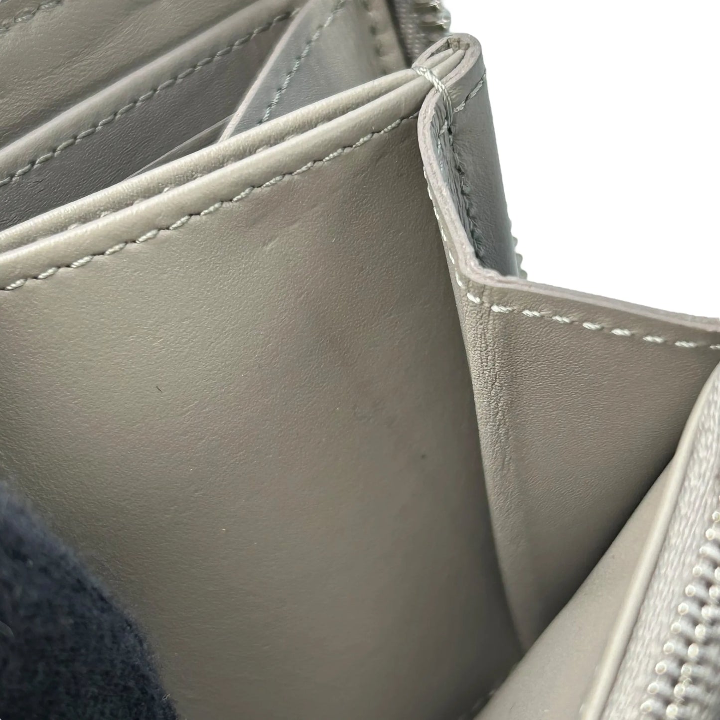 Louis Vuitton Monogram Mahina Long Wallet - Silver