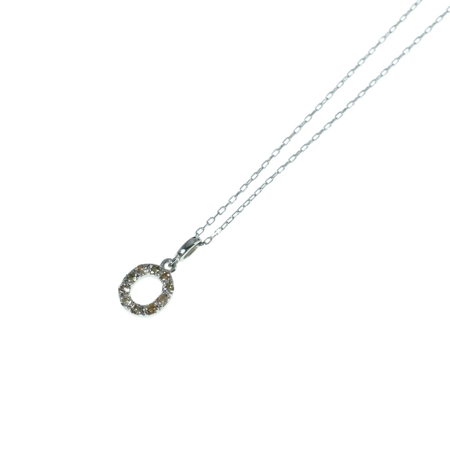 K18 White Gold Oval Diamond Necklace