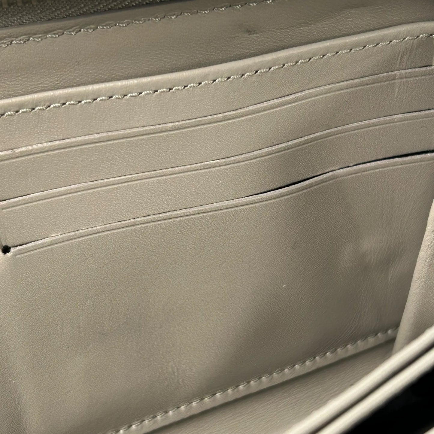 Louis Vuitton Monogram Mahina Long Wallet - Silver