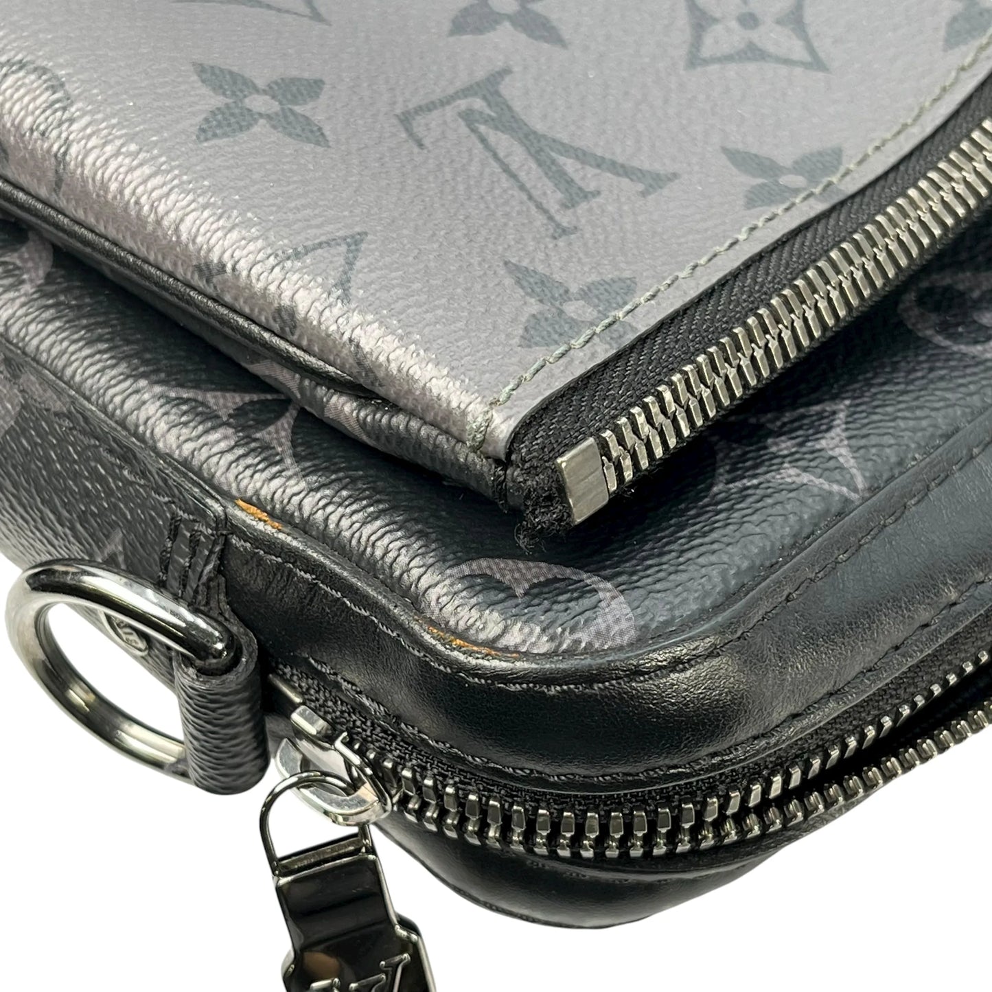 Louis Vuitton Trio Messenger Monogram Eclipse Shoulder Bag - Black