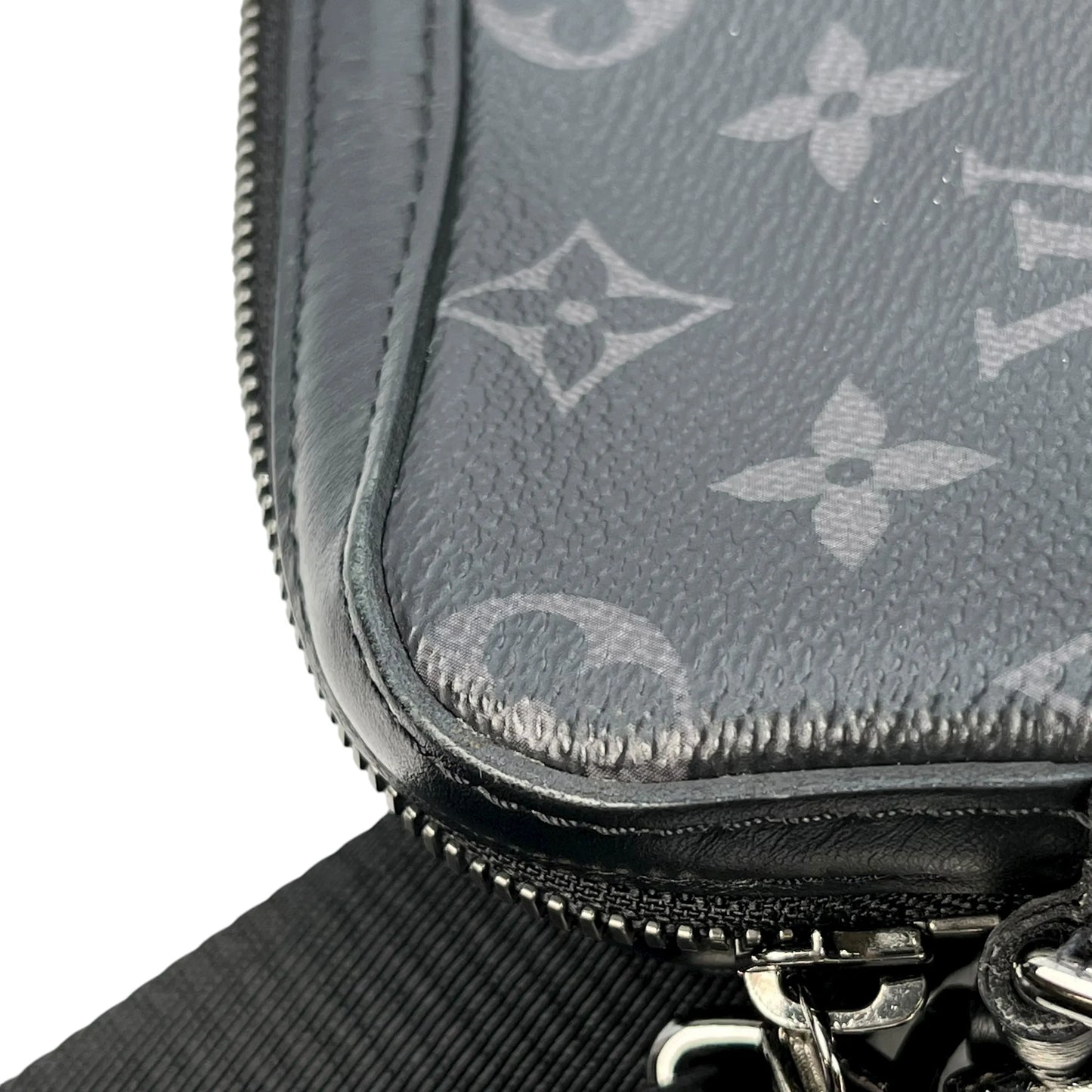 Louis Vuitton Trio Messenger Monogram Eclipse Shoulder Bag - Black