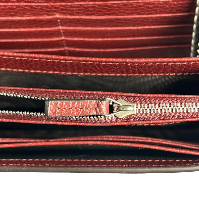 GUCCI Dionysus GG Supreme Chain Wallet - Red