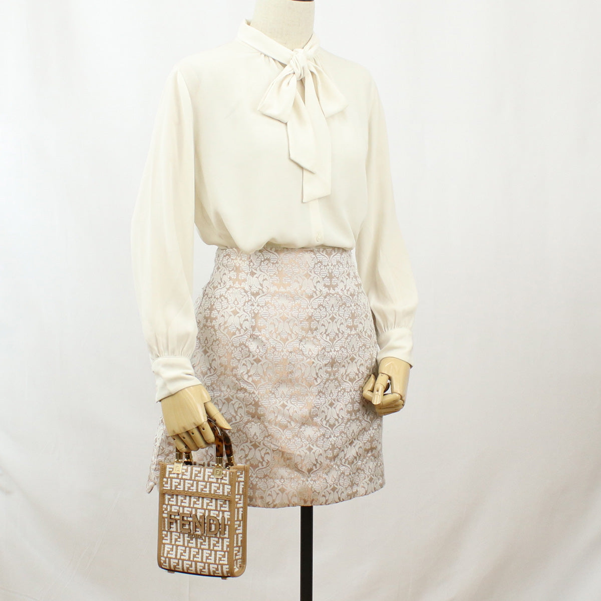 FENDI Sunshine Shopper Hand Bag - Brown