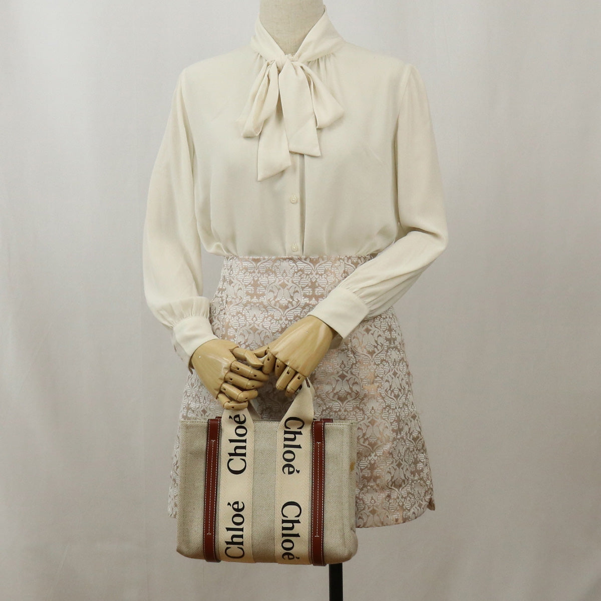 Chloe Woody Small Hand Bag - Brown × Beige