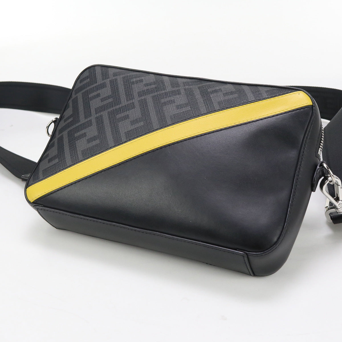 FENDI Diagonal Camera Case Shoulder Bag - Black