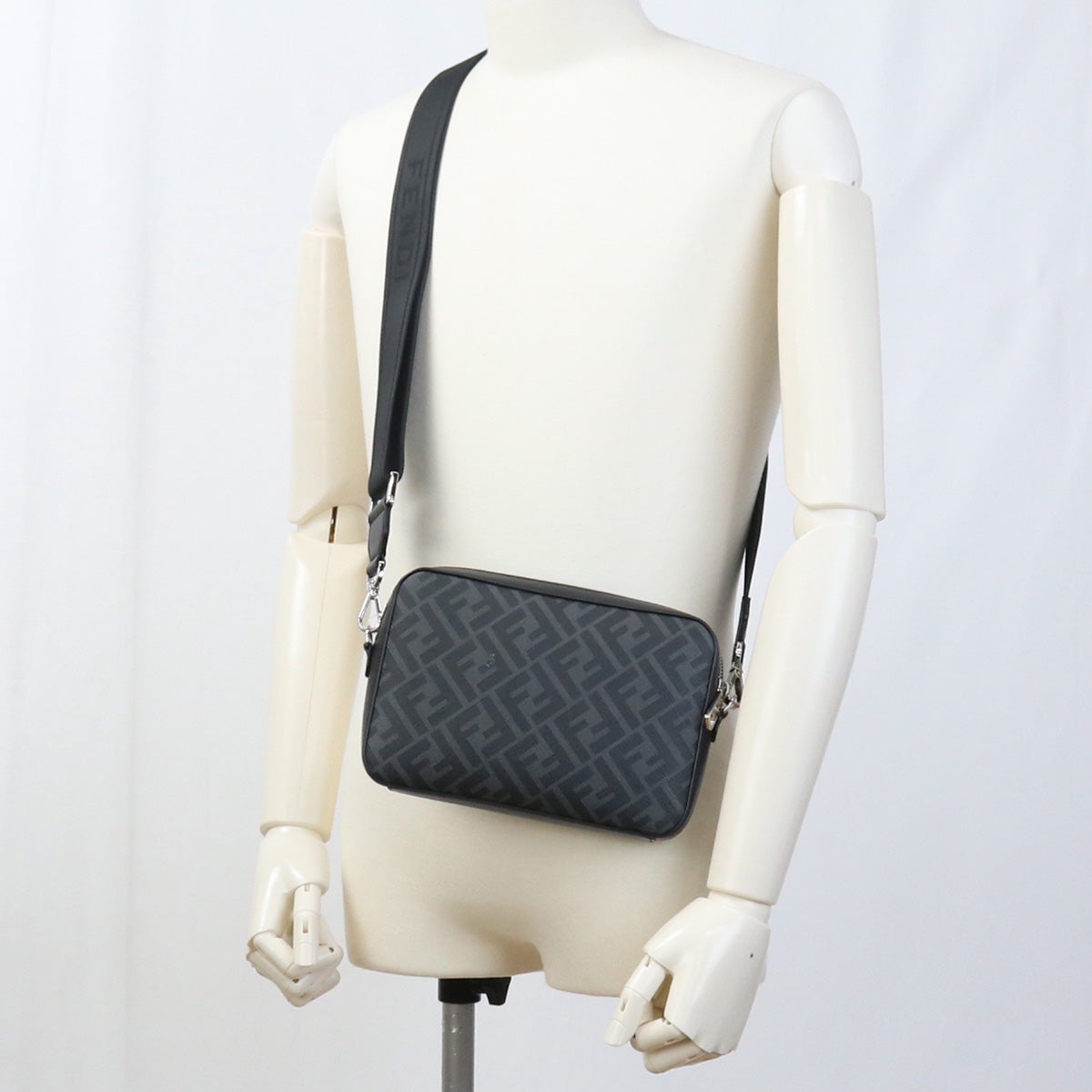 FENDI Diagonal Camera Case Shoulder Bag - Black