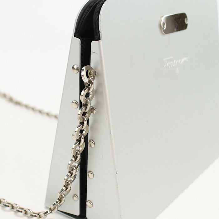 FERRAGAMO Auminum Chain Shoulder Bag - White