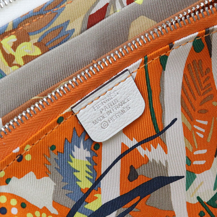 HERMES Azap Long Silk Inn Purse Zip Around Long Wallet - White