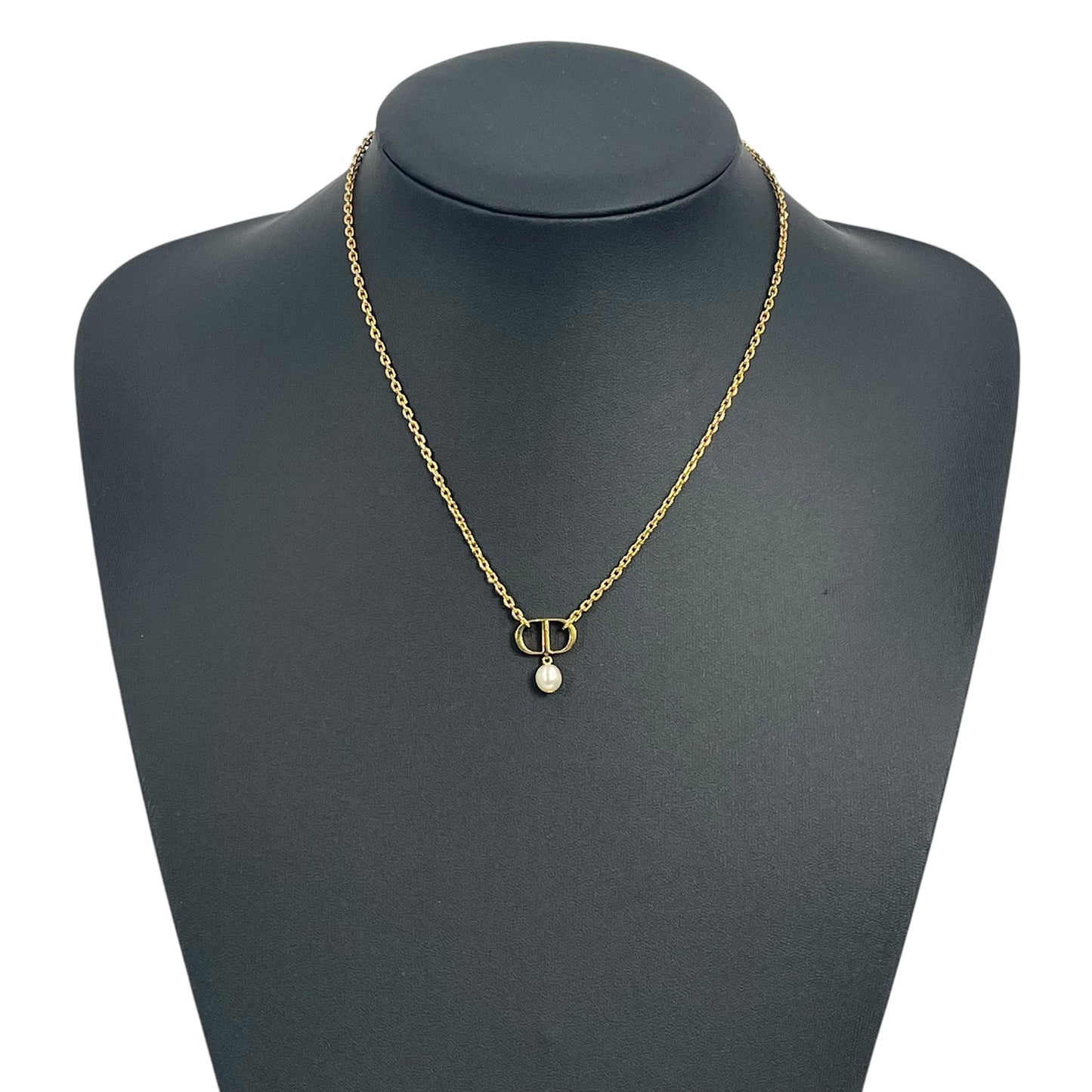 Dior Petit CD Fake Pearl Necklace