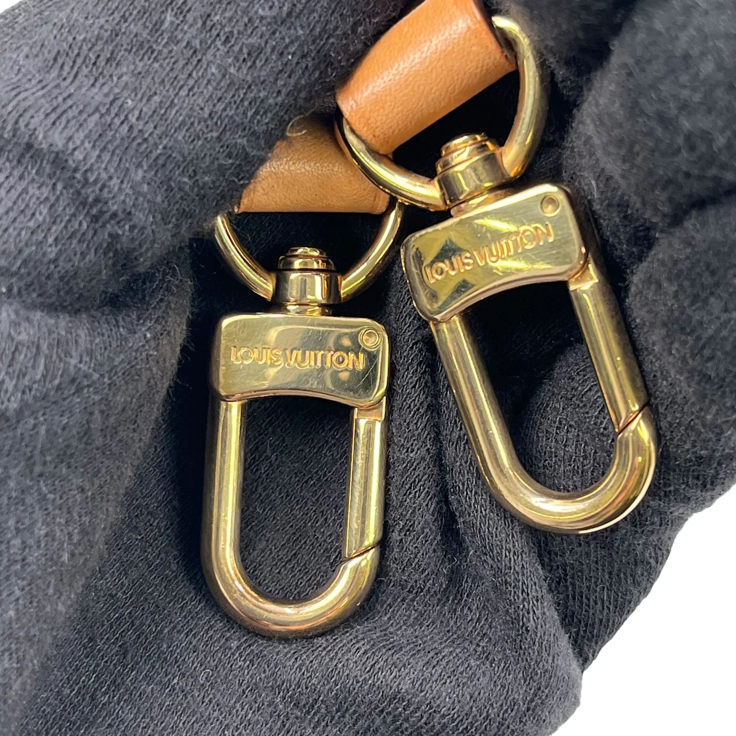 Louis Vuitton Vachetta Leather Shoulder Strap - Brown - 32566