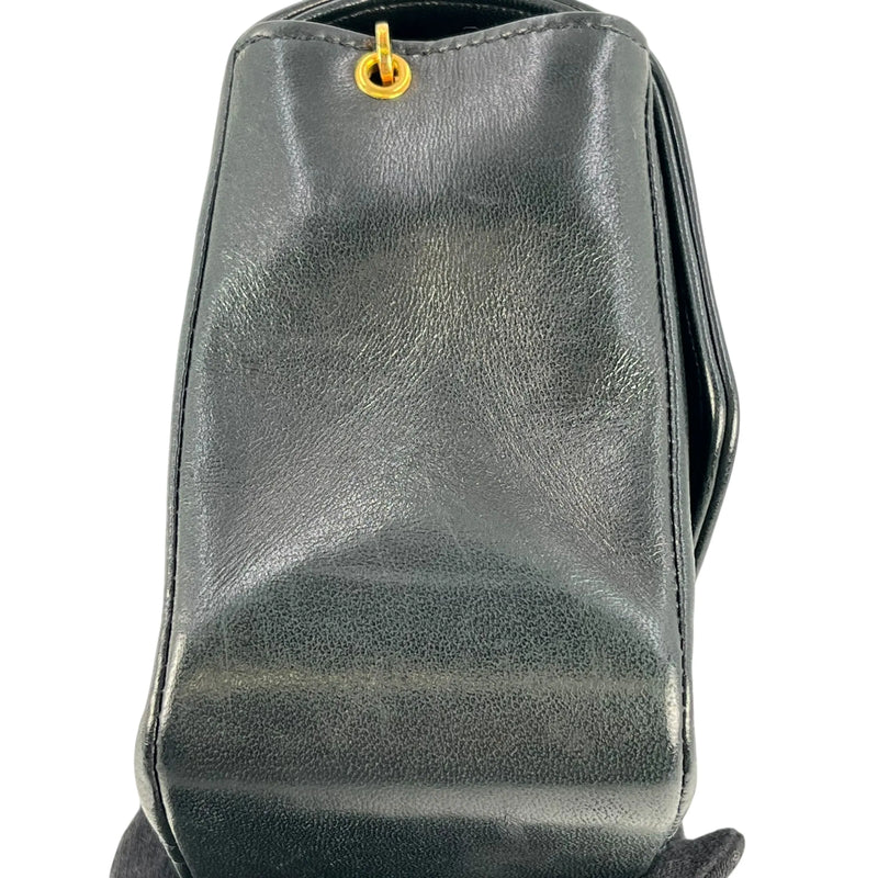 CHANEL Diana Flap 22 Chain Shoulder Bag - Black