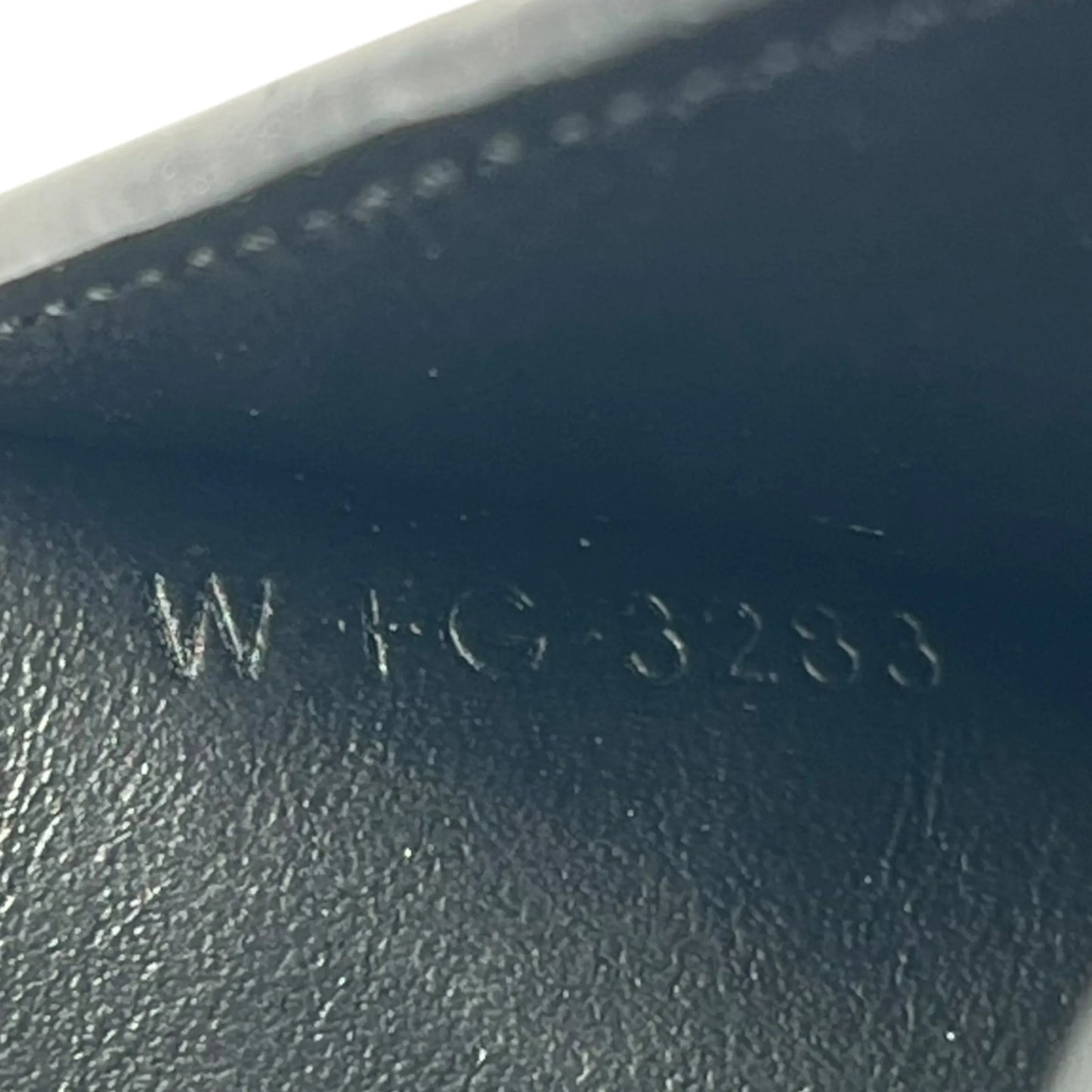 CELINE Fine Strap Compact Wallet - Black 