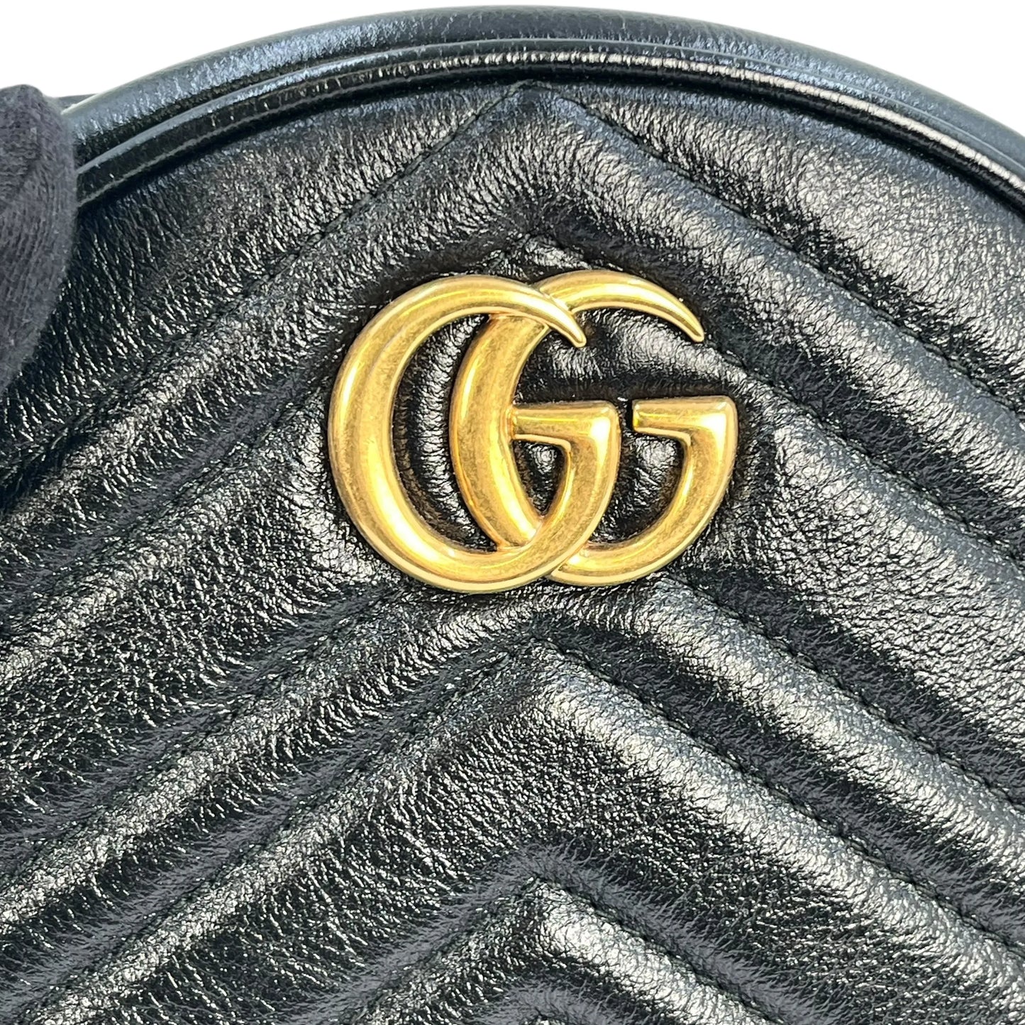 GUCCI GG Marmont Mini Round Chain Shoulder Bag - Black