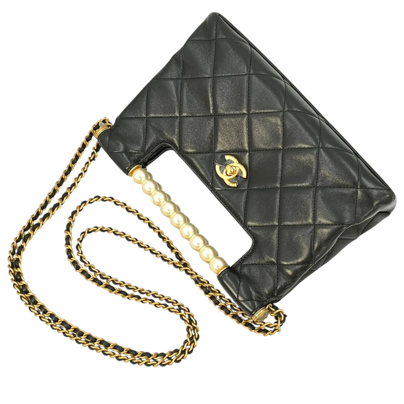 CHANEL Pearl Handle Leather Hand Bag - Black