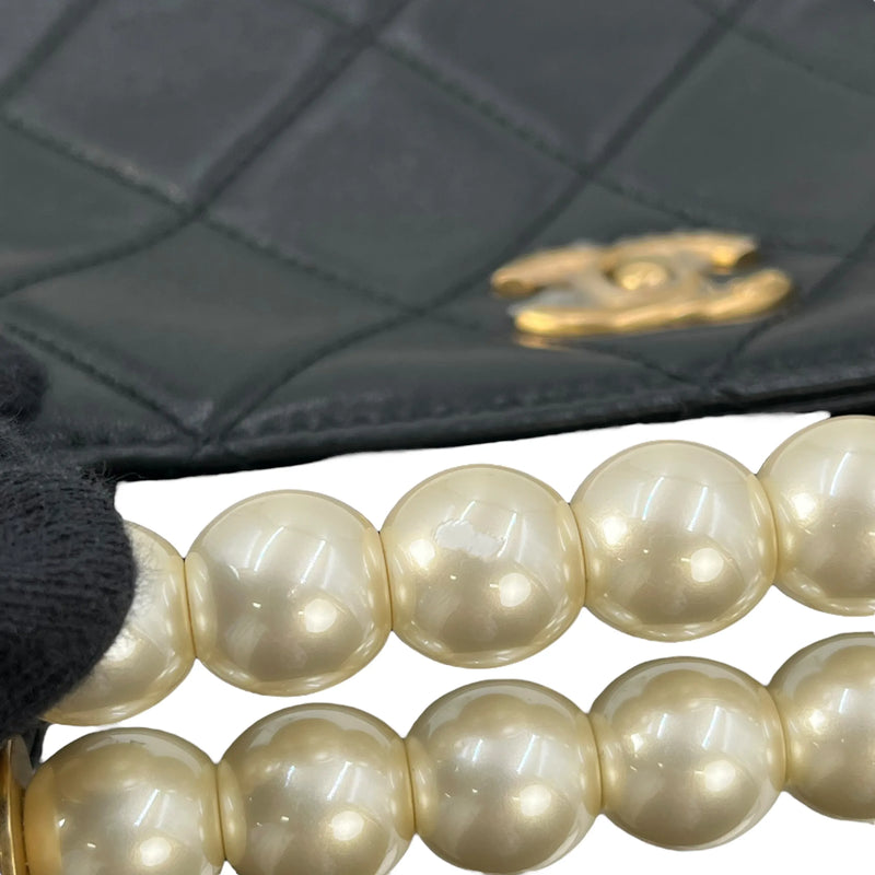 CHANEL Pearl Handle Leather Hand Bag - Black