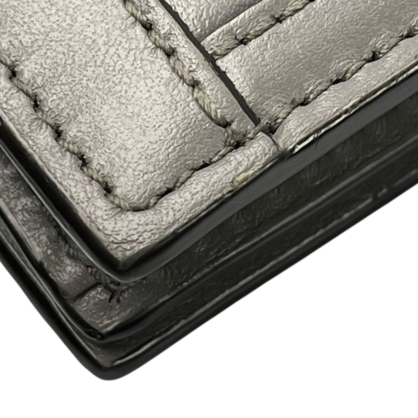 GUCCI GG Materasse Compact Wallet - Gray