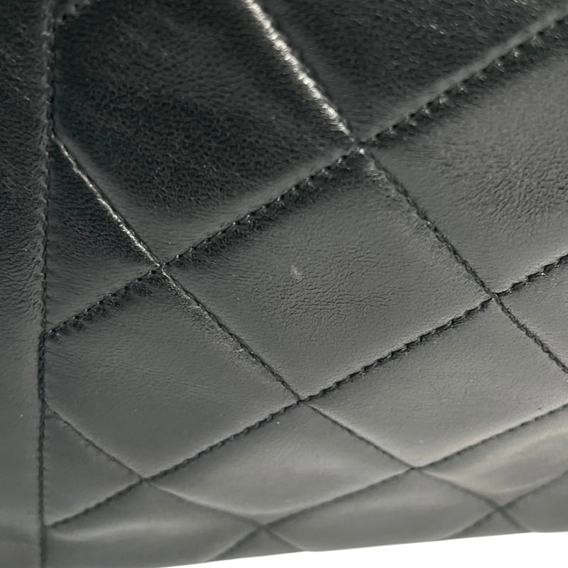 CHANEL Diana 25 Lambskin Shoulder Bag - Black