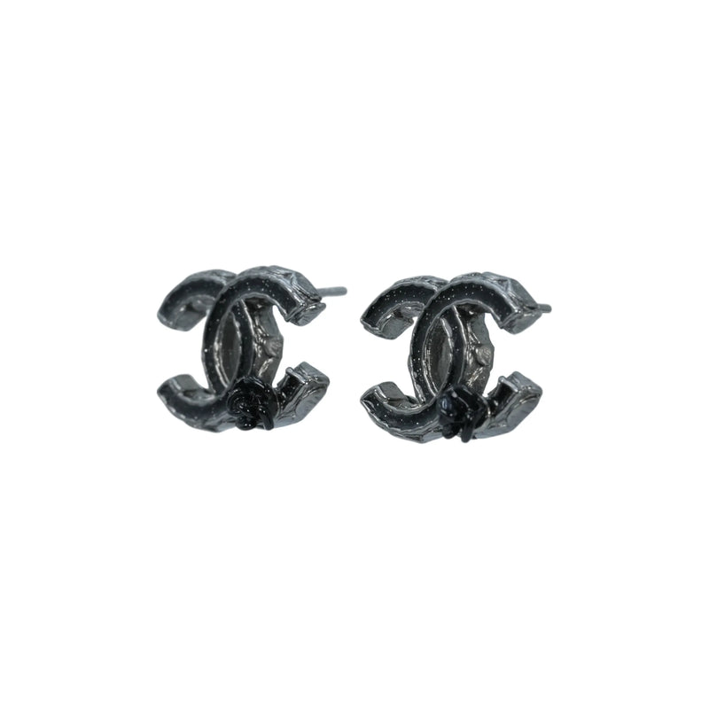 CHANEL Camellia Gunmetal Earring A12A - Black