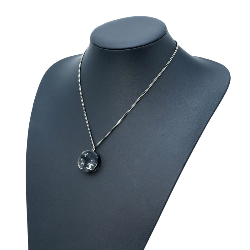 CHANEL Round Pendant Necklace 13P - Metal