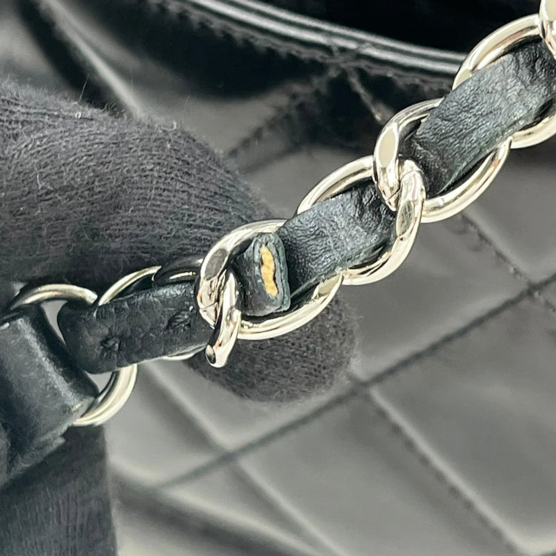 CHANEL Deauville MM Glazed Leather Tote Bag - Black